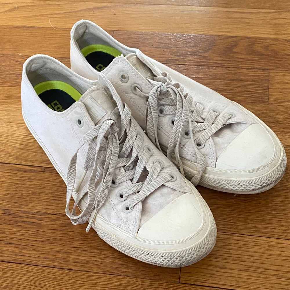 Converse Men's Shoes in Off-White